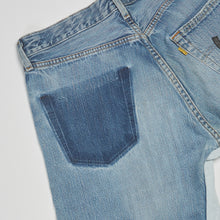 Load image into Gallery viewer, YALE JEANS
